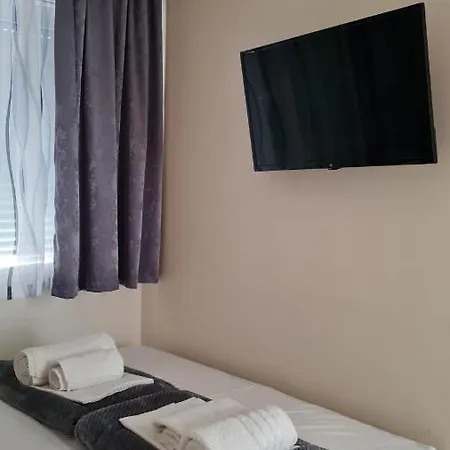 D&b 4 Apartment Paralia Katerinis