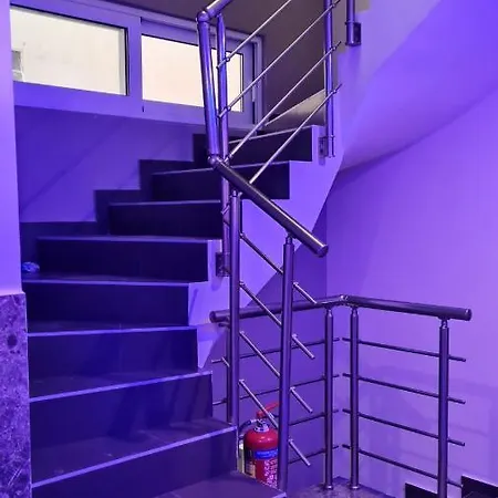 Apartment D&b 4 *