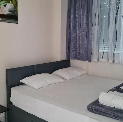 D&b 4 Apartman *