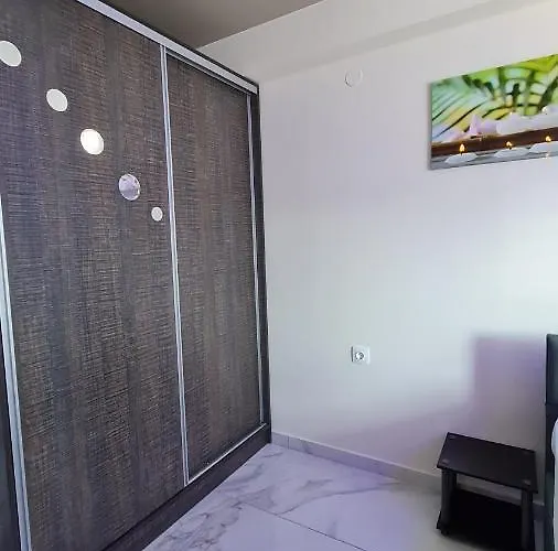 D&b 4 Apartman *